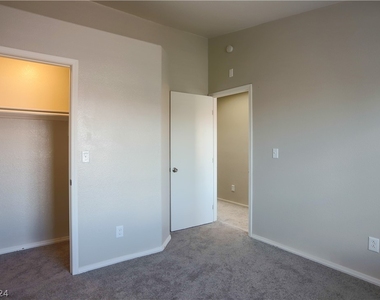 2620 Sierra Seco Avenue - Photo Thumbnail 14