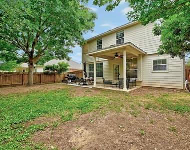 3412 Lynnbrook Dr - Photo Thumbnail 29