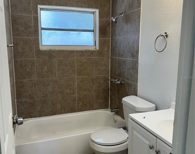 5320 Cedar Lane - Photo Thumbnail 7