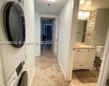 20515 E Country Club Dr - Photo Thumbnail 29