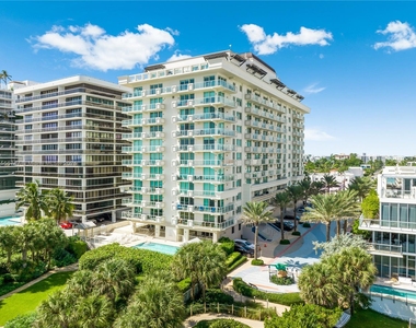 9499 Collins Ave - Photo Thumbnail 16