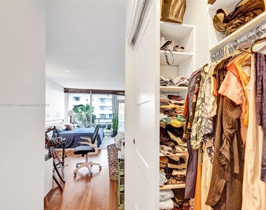 1408 Brickell Bay Dr - Photo Thumbnail 23