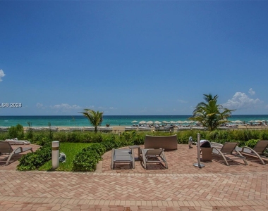 18101 Collins Ave - Photo Thumbnail 18