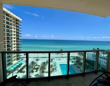 2501 S Ocean Dr - Photo Thumbnail 5