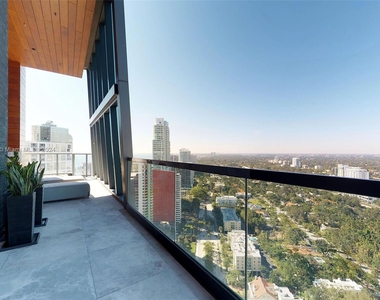 1451 Brickell Ave - Photo Thumbnail 27