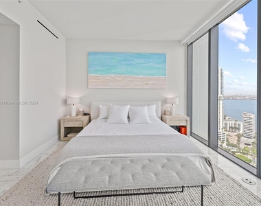 1451 Brickell Ave - Photo Thumbnail 17