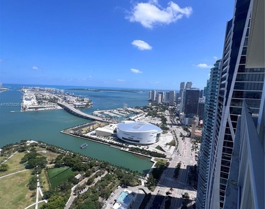 1100 Biscayne Blvd - Photo Thumbnail 18