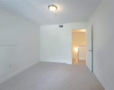 12178 Saint Andrews Pl - Photo Thumbnail 9