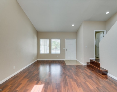 5324 Sweet William Street - Photo Thumbnail 9