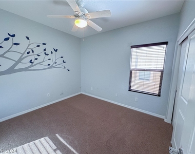 11247 Almador Vista Court - Photo Thumbnail 21