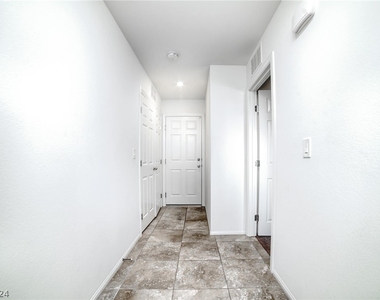 1178 Solano Hills Court - Photo Thumbnail 3