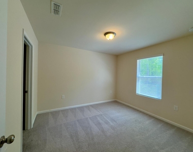 1424 Arapahoe Ridge Drive - Photo Thumbnail 26