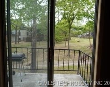 6824 S Toledo Avenue - Photo Thumbnail 12