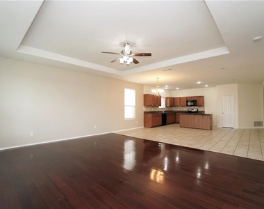 2301 Angoni Way - Photo Thumbnail 2