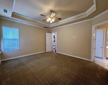 3396 Castlewood Boulevard - Photo Thumbnail 34