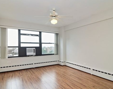 3410 N Lake Shore Drive - Photo Thumbnail 9