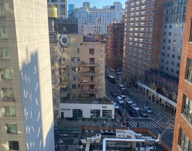 4th Avenue and 14th street - Photo Thumbnail 5