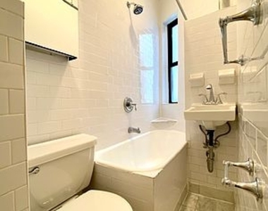 43 East 74th Street  - Photo Thumbnail 2