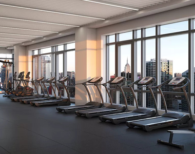 555 West 38th Street - Photo Thumbnail 3