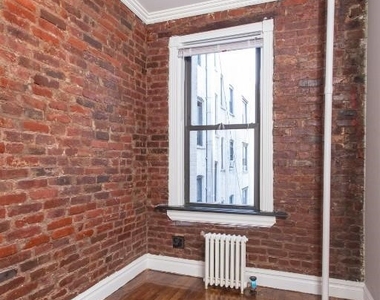 410 East 13th Street - Photo Thumbnail 6