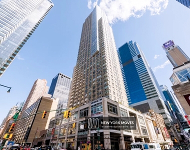 Room Available | West 47th Street | Manhattan - Photo Thumbnail 17