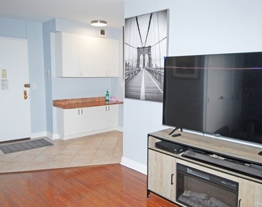 26910 Grand Central Parkway - Photo Thumbnail 16