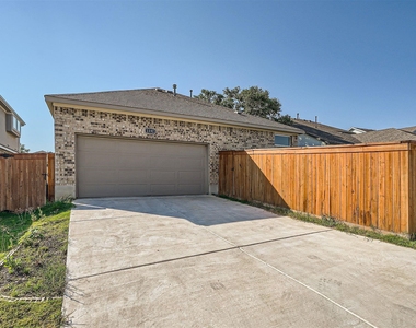 1232 Oak Chase Way - Photo Thumbnail 39