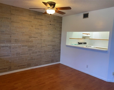 1300 Sw 125th Ave - Photo Thumbnail 5