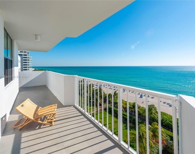 4301 Collins Ave - Photo Thumbnail 1