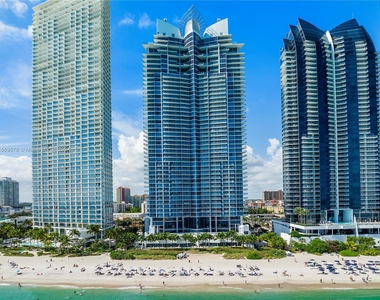 17001 Collins Ave - Photo Thumbnail 25