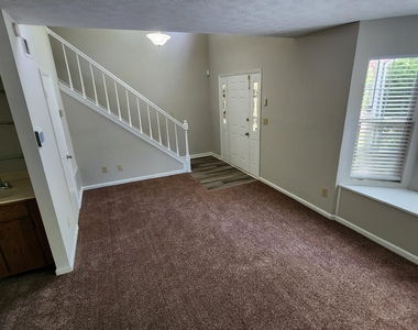 5106 S Woodbridge Trail - Photo Thumbnail 3