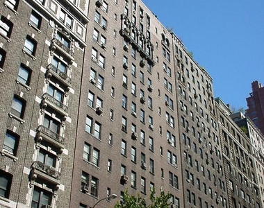 West 79th Street - Photo Thumbnail 1