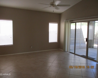 40513 N Territory Trail - Photo Thumbnail 4