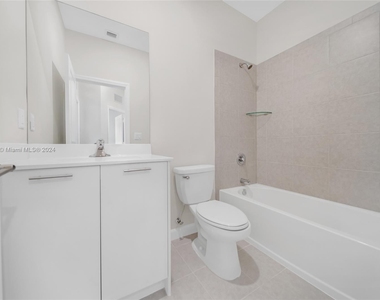 12942 Nw 23 Pl - Photo Thumbnail 31