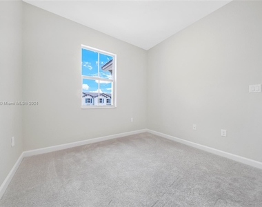 12942 Nw 23 Pl - Photo Thumbnail 30