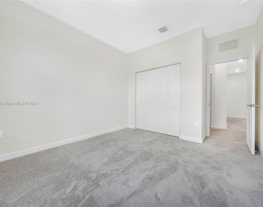 12942 Nw 23 Pl - Photo Thumbnail 33