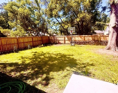 3349 Excalibur Way - Photo Thumbnail 26