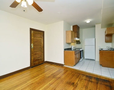 1403 W Diversey Parkway - Photo Thumbnail 6