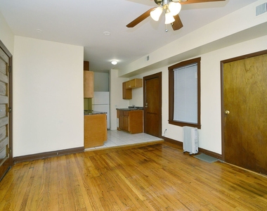 1403 W Diversey Parkway - Photo Thumbnail 5