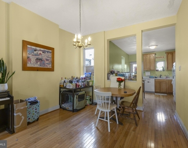 2231 Bainbridge Street - Photo Thumbnail 5