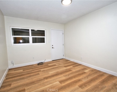 412 N Garfield Avenue - Photo Thumbnail 15