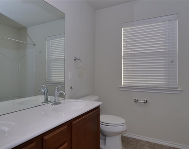 9607 W Amber Bluff Lane - Photo Thumbnail 22