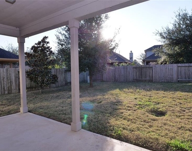 9607 W Amber Bluff Lane - Photo Thumbnail 24