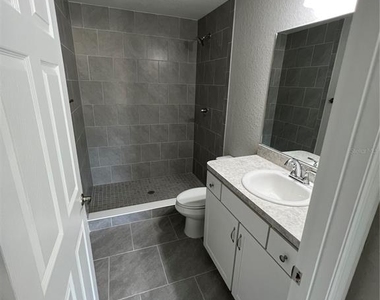 2223 Sw 141st Terrace - Photo Thumbnail 7