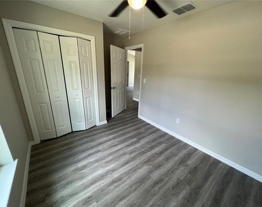 2223 Sw 141st Terrace - Photo Thumbnail 2