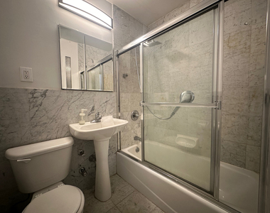 238 East 36th Street - Photo Thumbnail 8