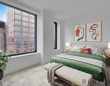 77 Commercial Street - Photo Thumbnail 2