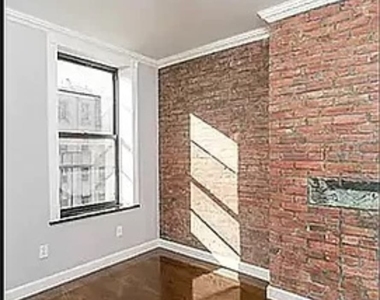 420 West 51st Street - Photo Thumbnail 5