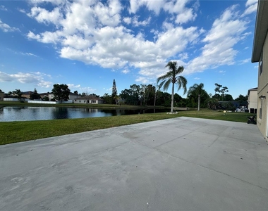 15133 Moultrie Pointe Road - Photo Thumbnail 40