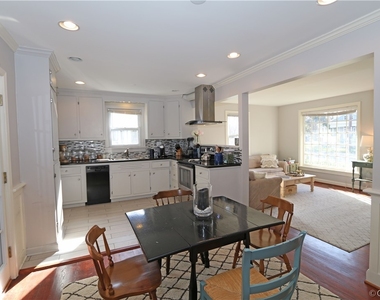 401 Granite Avenue - Photo Thumbnail 2